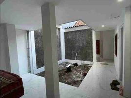 4 Kamar Rumah for sale in Sawahan, Surabaya, Sawahan