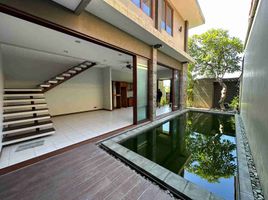 2 Kamar Rumah for sale in Bali, Kuta, Badung, Bali