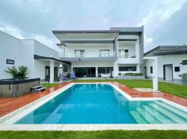 6 Bedroom Villa for sale in Central Luzon, City of San Fernando, Pampanga, Central Luzon