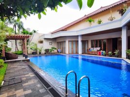 6 Bedroom House for sale in Medistra Hospital, Mampang Prapatan, Kebayoran Lama