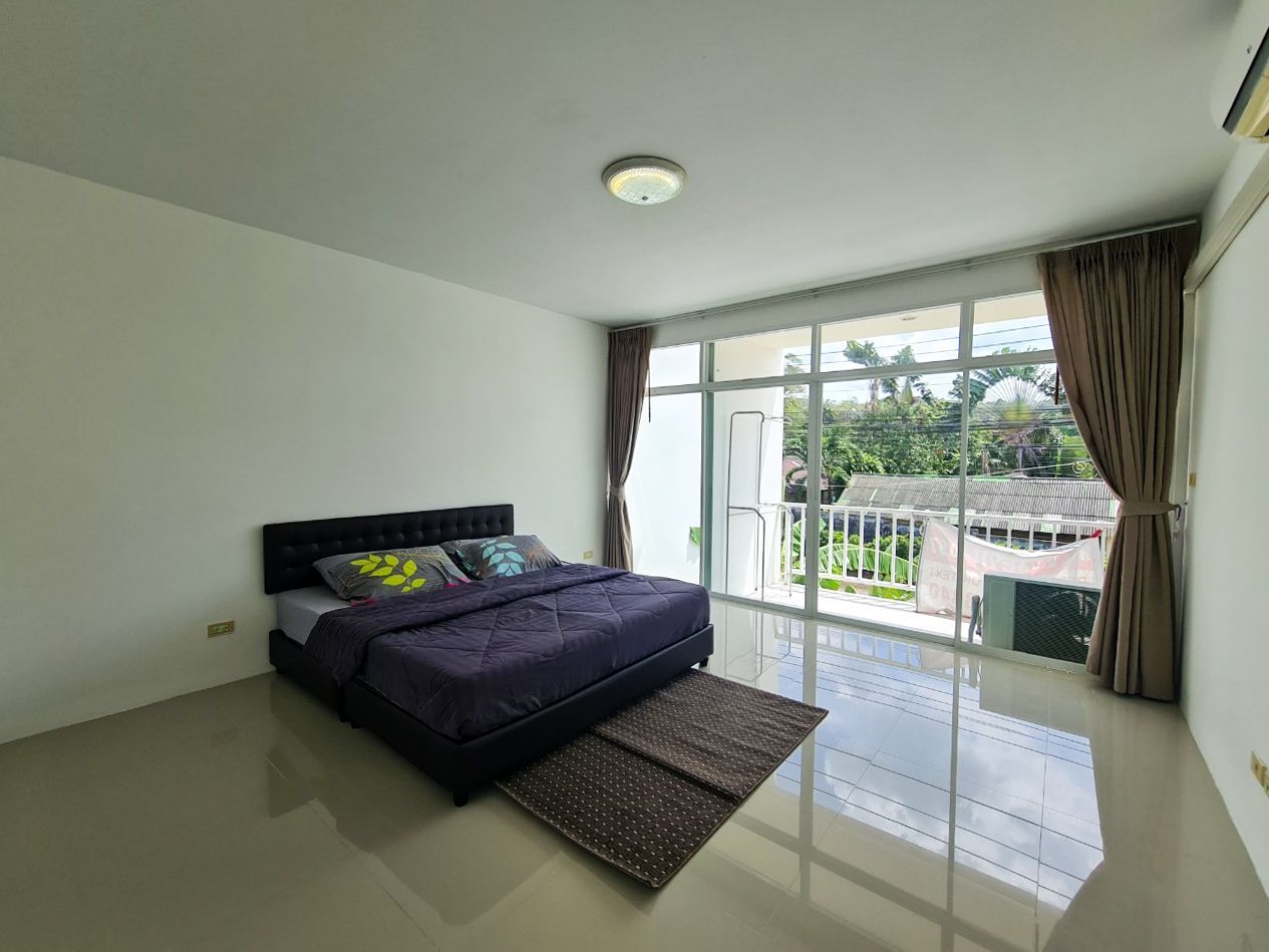2 Bedroom Townhouse For Rent In Sakhu, Phuket