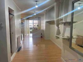  Apartment for sale in Metro Manila, Pasig City, Eastern District, Metro Manila