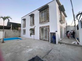 6 Bedroom House for sale in Manta, Manabi, Manta, Manta