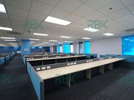 2,200 SqM Office for rent in Manila International Airport LRT-1, Pasay City, Makati City