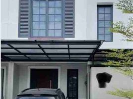 3 Bedroom House for sale in Wiyung, Surabaya, Wiyung