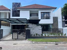 6 Kamar Rumah for sale in Lakarsantri, Surabaya, Lakarsantri