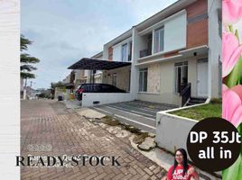 3 Kamar Vila for sale in Husein Sastranegara International Airport, Andir, Parongpong