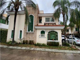 Maison 3 chambre à vendre à Zapopan, Jalisco, Zapopan, Jalisco