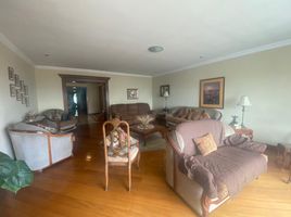 4 Bedroom Apartment for sale in Bicentenario Park, Quito, Quito, Quito