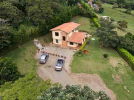 4 Habitación Villa en venta en Girardota, Antioquia, Girardota