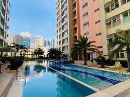 1 Bedroom Apartment for sale at Paseo De Roces, Makati City