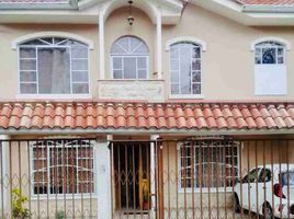 4 Bedroom House for sale in Cathedral of the Immaculate Conception, Cuenca, Cuenca, Cuenca