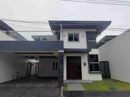 4 Bedroom House for sale in Pampanga, Central Luzon, Angeles City, Pampanga