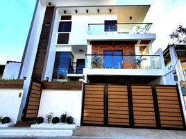 4 Schlafzimmer Villa zu verkaufen in Quezon City, Metro Manila, Quezon City, Eastern District, Metro Manila