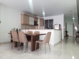 4 Bedroom Apartment for sale in Colombia, Envigado, Antioquia, Colombia