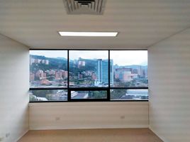 71 m² Office for sale in Envigado, Antioquia, Envigado