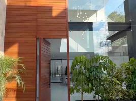 3 Bedroom House for sale in Tumbaco, Pichincha, Tumbaco