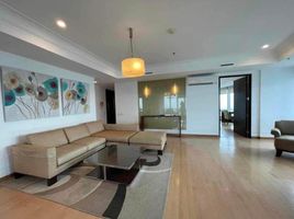  Condo for rent at One Mckinley Place, Makati City