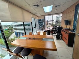 178 m² Office for rent in Ecuador, Guayaquil, Guayaquil, Guayas, Ecuador