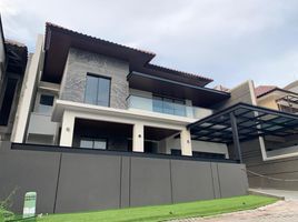 4 Bedroom Villa for sale in Lakarsantri, East Jawa, Lakarsantri, Surabaya, East Jawa, Indonesia