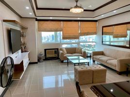 2 chambre Condominium for rent in Pedro Gil LRT-1, Ermita, Ermita