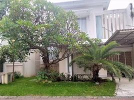 5 Bedroom Villa for sale in Mulyorejo, Surabaya, Mulyorejo