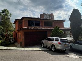 4 Bedroom Villa for sale in Medellin, Antioquia, Medellin