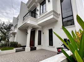 4 Kamar Townhouse for sale in Halim Perdanakusuma Airport, Makasar, Jatinegara