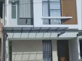 3 Habitación Villa en venta en Kenjeran, East Jawa, Kenjeran