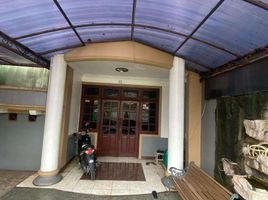 4 Kamar Vila for sale in Kembangan, Jakarta Barat, Kembangan