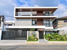 7 Bedroom House for sale in Eastern District, Metro Manila, Quezon City, Eastern District