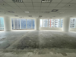 1,638 SqM Office for rent in Manila International Airport LRT-1, Pasay City, Makati City