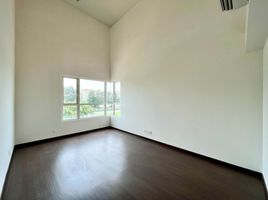 4 Schlafzimmer Appartement zu vermieten in Thanh My Loi, District 2, Thanh My Loi