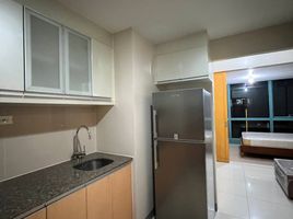 1 Bedroom Apartment for sale in Uptown Mall - Uptown Bonifacio, Makati City, Makati City