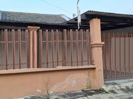 3 Bedroom House for rent in Lakarsantri, Surabaya, Lakarsantri