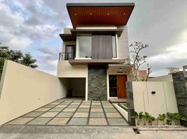 4 Bedroom Villa for sale in Yogyakarta, Ngaglik, Sleman, Yogyakarta