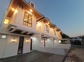 4 Kamar Vila for sale in Bekasi, West Jawa, Jatiasih, Bekasi