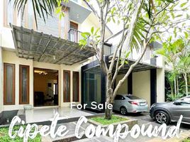 4 Bedroom House for sale in Universitas Katolik Indonesia Atma Jaya, Tanah Abang, Kebayoran Baru