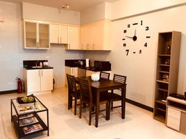 1 Bedroom Apartment for sale at Uptown Parksuites, Makati City