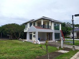 4 Bedroom House for sale at Tokyo Mansions, South Forbes, Silang