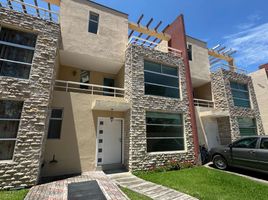 3 Bedroom House for sale in Tumbaco, Pichincha, Tumbaco