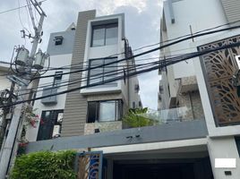 3 Bedroom House for sale in Gilmore LRT-2, Quezon City, San Juan City