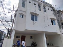 3 Bedroom House for sale in Anonas LRT-2, Quezon City, Quezon City