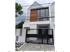 3 Habitación Villa en venta en Kenjeran, East Jawa, Kenjeran