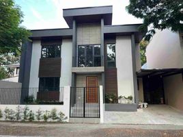 4 Schlafzimmer Villa zu verkaufen in Laguna, Calabarzon, Santa Rosa City