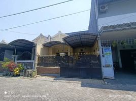 4 Bedroom House for sale in Waru, Sidoarjo, Waru