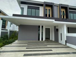 4 Habitación Casa en venta en Labu, Seremban, Labu