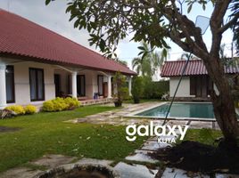 7 Bedroom Villa for sale in Bali, Sukawati, Gianyar, Bali