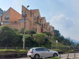 4 Bedroom House for sale in Bogota, Cundinamarca, Bogota