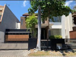 4 Kamar Vila for sale in Lakarsantri, East Jawa, Lakarsantri, Surabaya, East Jawa, Indonesia